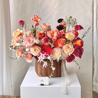 Flower Basket Medium Image